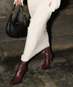 Arya Boots Wine Leather