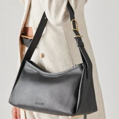 Audri Shoulder Bag Black Leather
