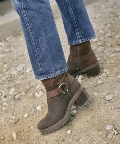 Camros Boots Cocoa Suede