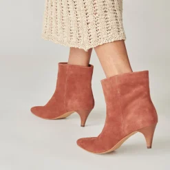 Dee Booties Cinnamon Suede