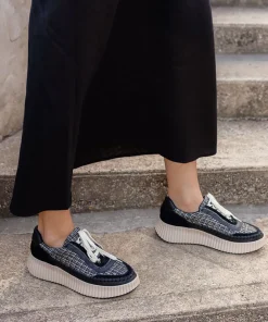 Dolen Sneakers Black Multi Woven