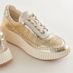 Dolen Sneakers Gold Knit