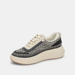 Dolen Sneakers White Black Woven