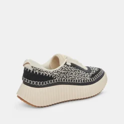 Dolen Sneakers White Black Woven