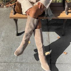 Fynn Boots Truffle Suede