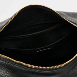 Hana Shoulder Bag Black Leather
