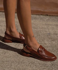 Hardi Loafers Brown Crinkle Patent