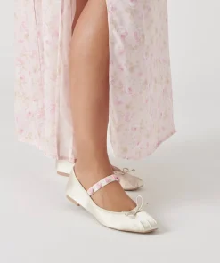 Lilly Ballet Flats Ivory Multi Satin