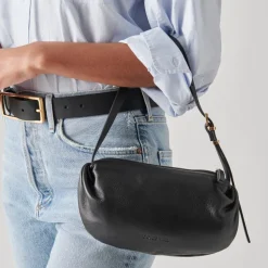 Livi Shoulder Bag Black Leather