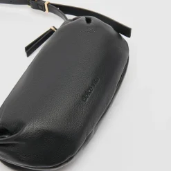 Livi Shoulder Bag Black Leather