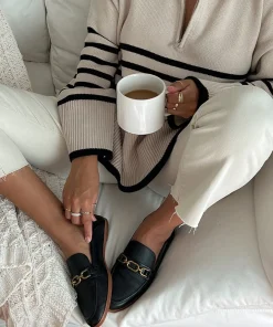 Reign Flats Black Leather