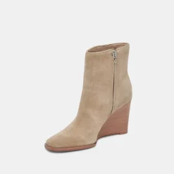 Susann Booties Almond Suede