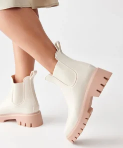 Thundr H2O Boots Ivory Patent Stella