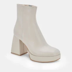 Ulyses Boots Ivory Leather