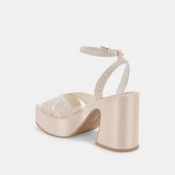 Wessi Pearl Heels Vanilla Pearls